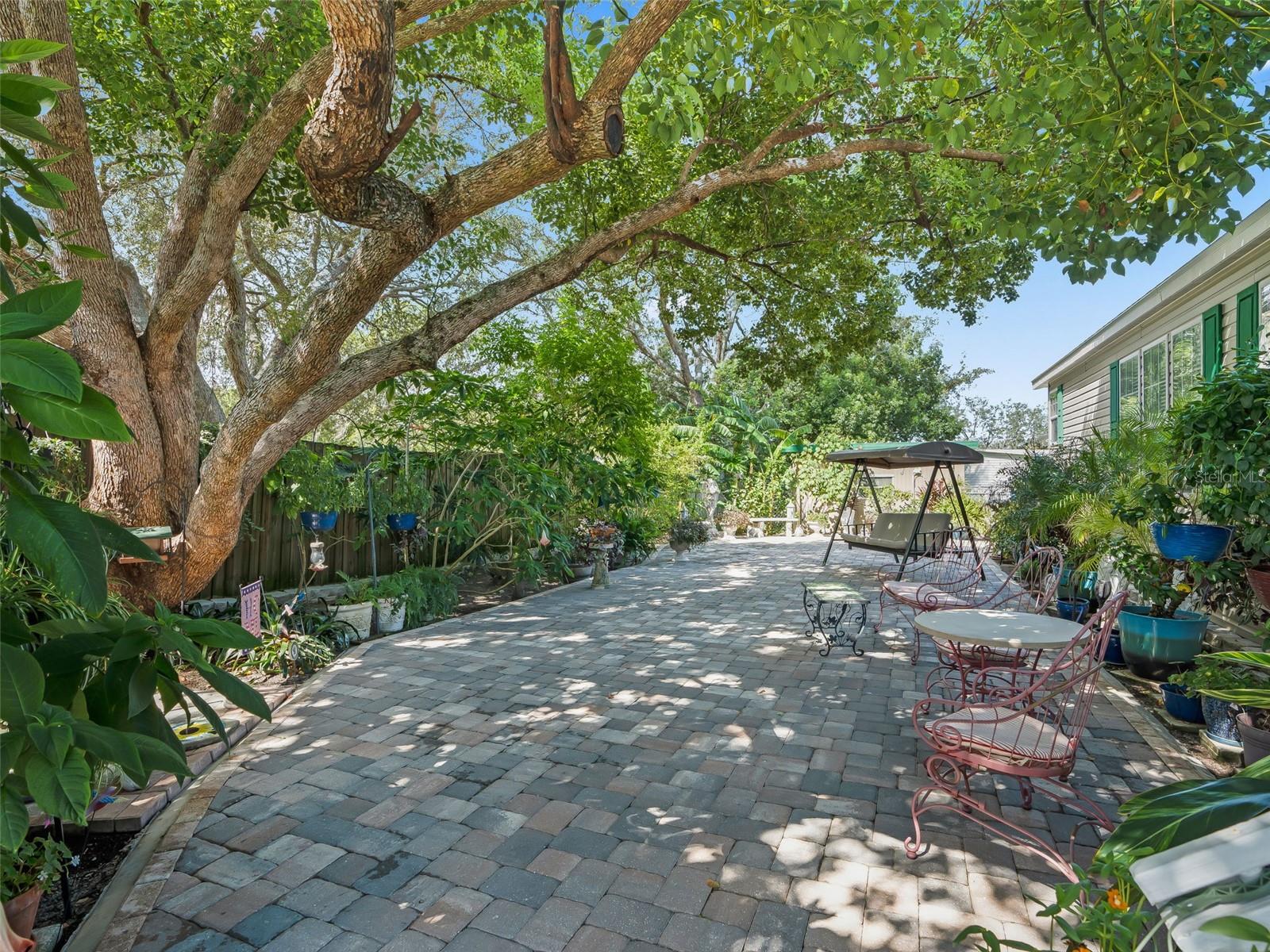 Image 4 of 38 For 9848 170th Lane