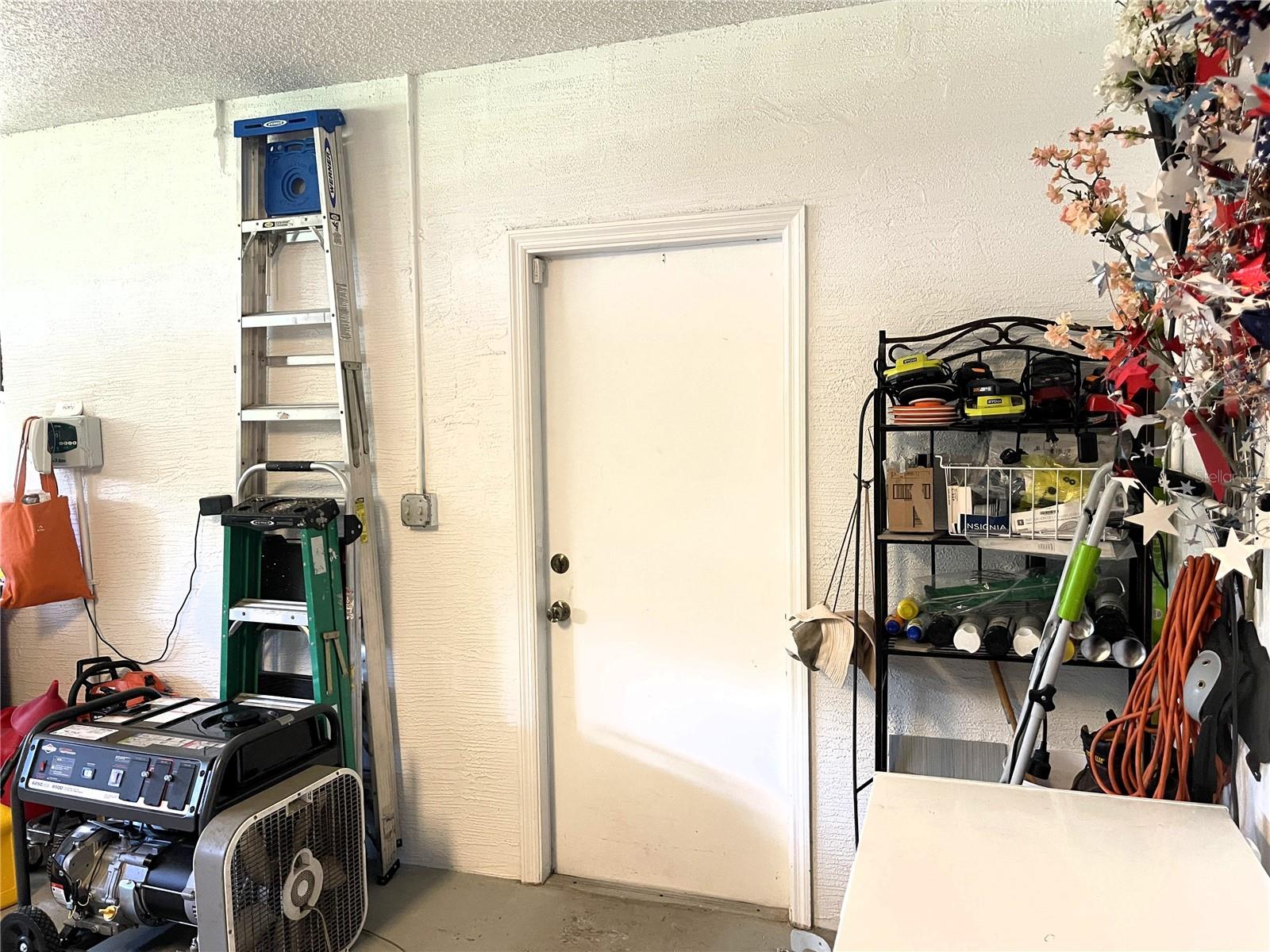 Listing photo id 59 for 301 Silas Court