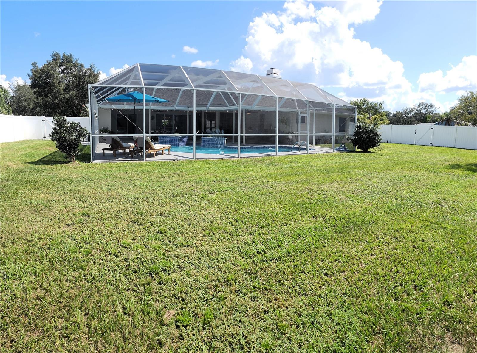 Listing photo id 70 for 301 Silas Court