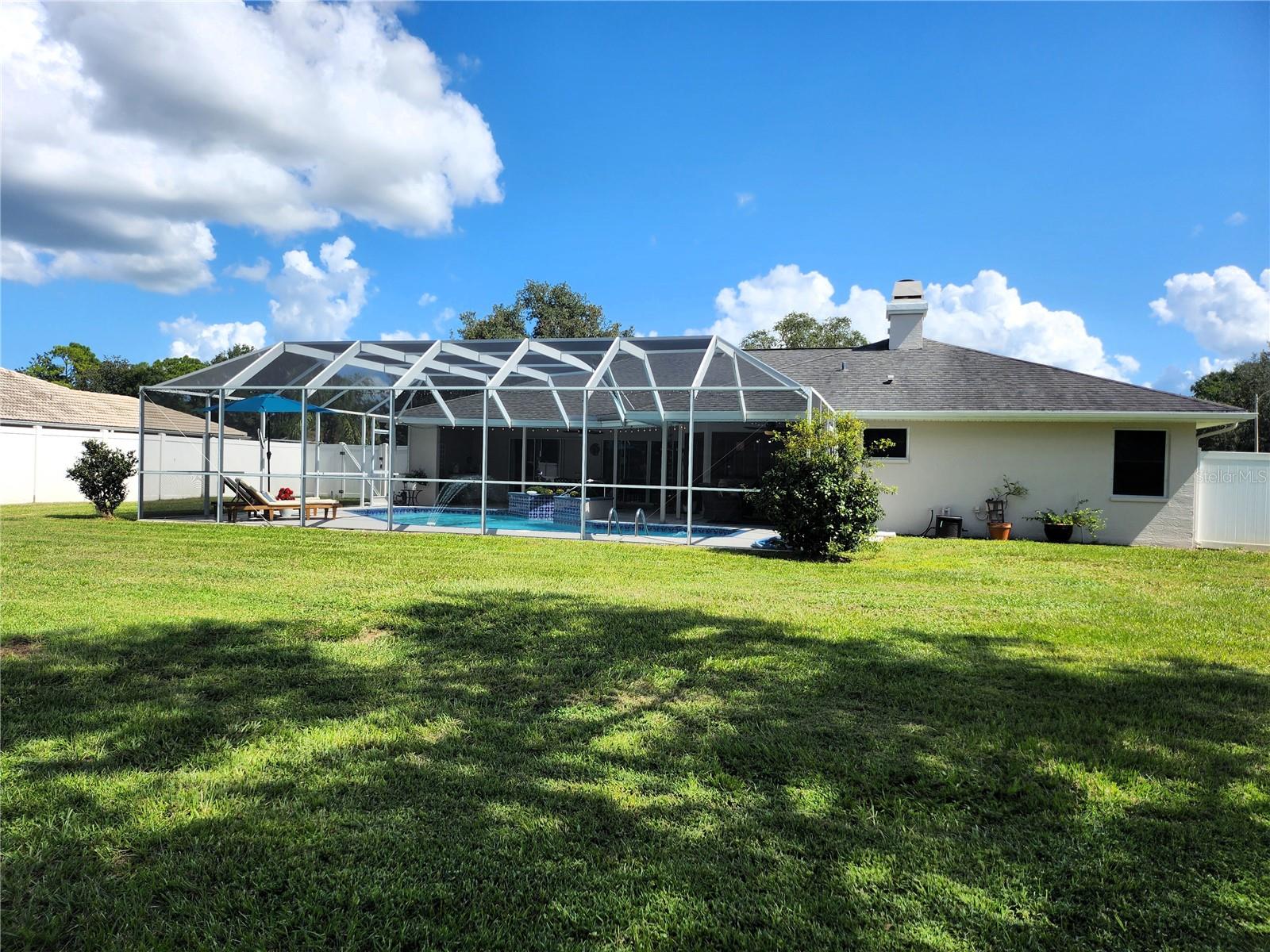Listing photo id 71 for 301 Silas Court