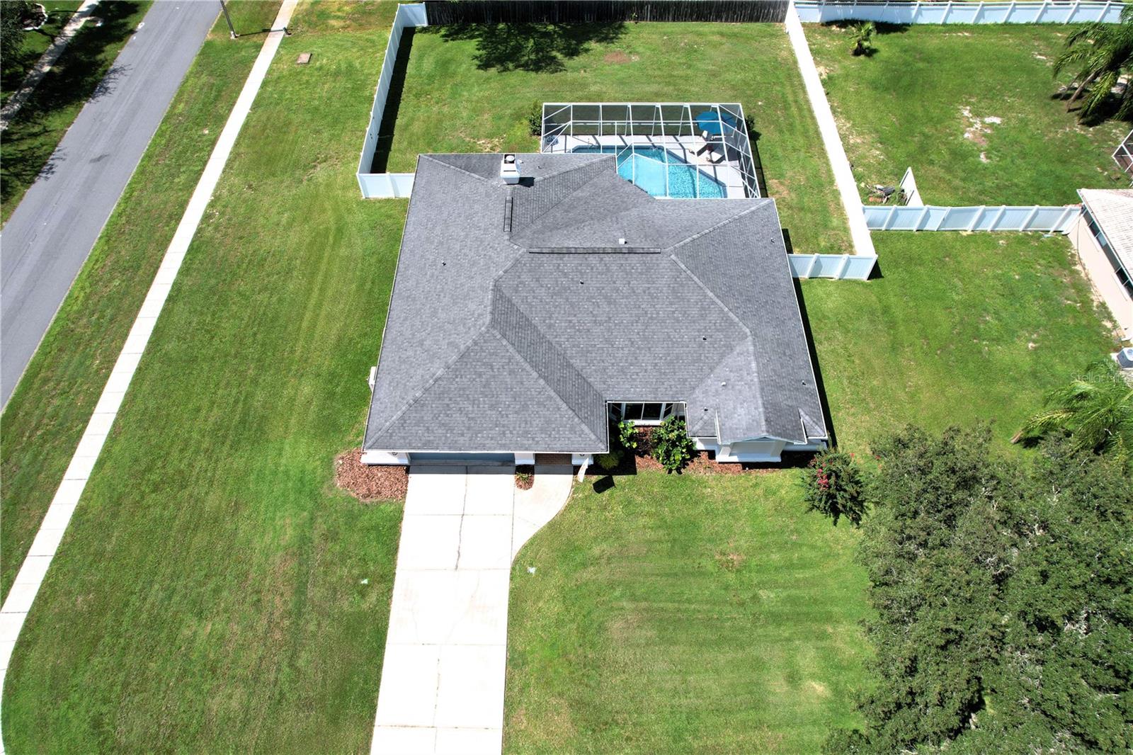 Listing photo id 75 for 301 Silas Court