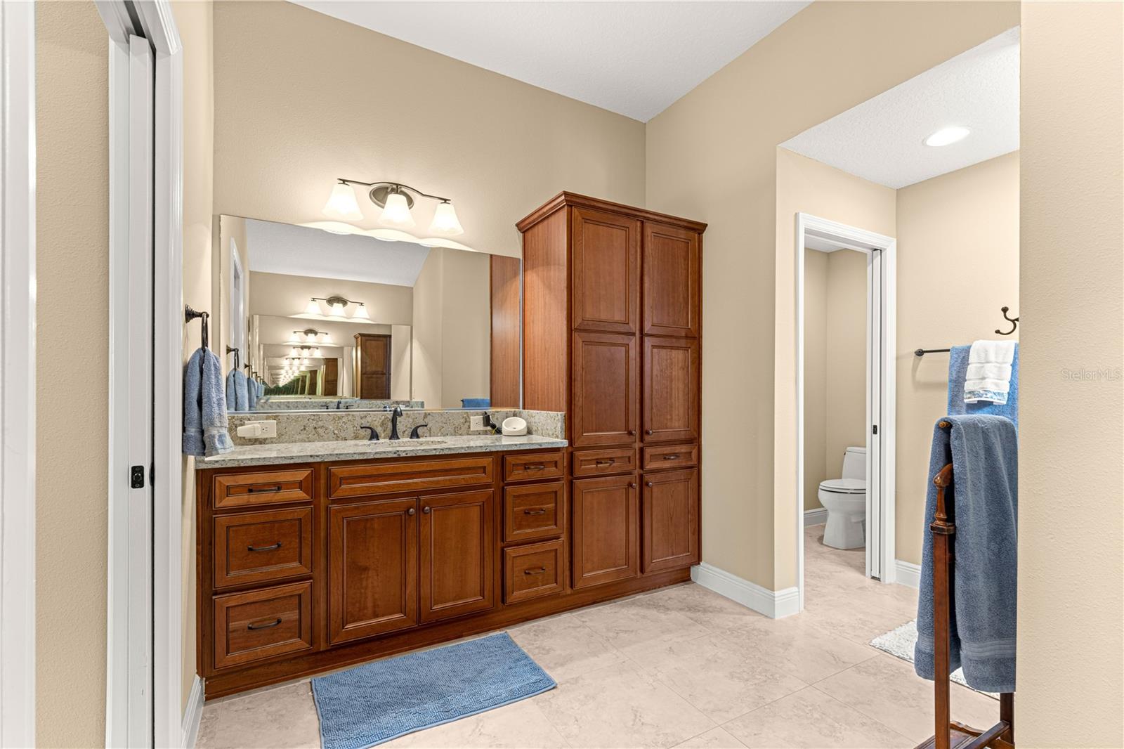 Image 32 of 69 For 3031 Hicks Place