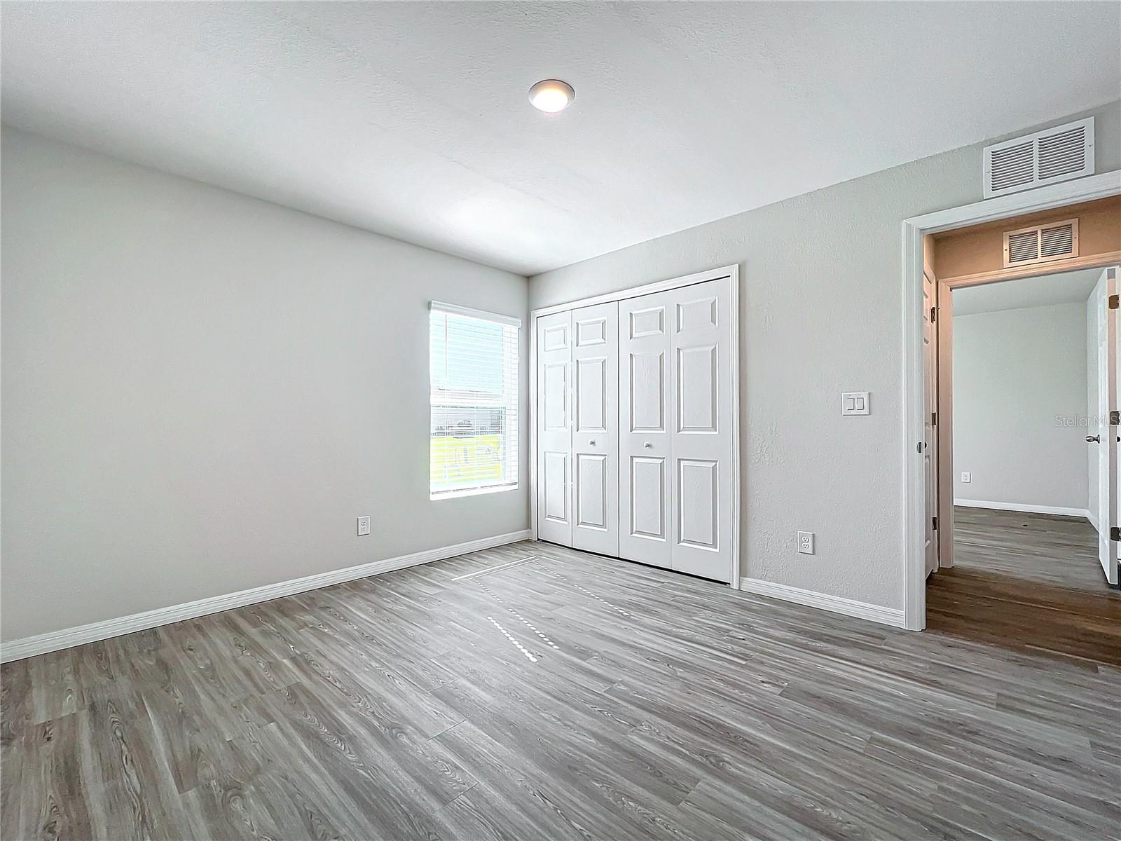 Image 19 of 24 For 3413 20th Street W