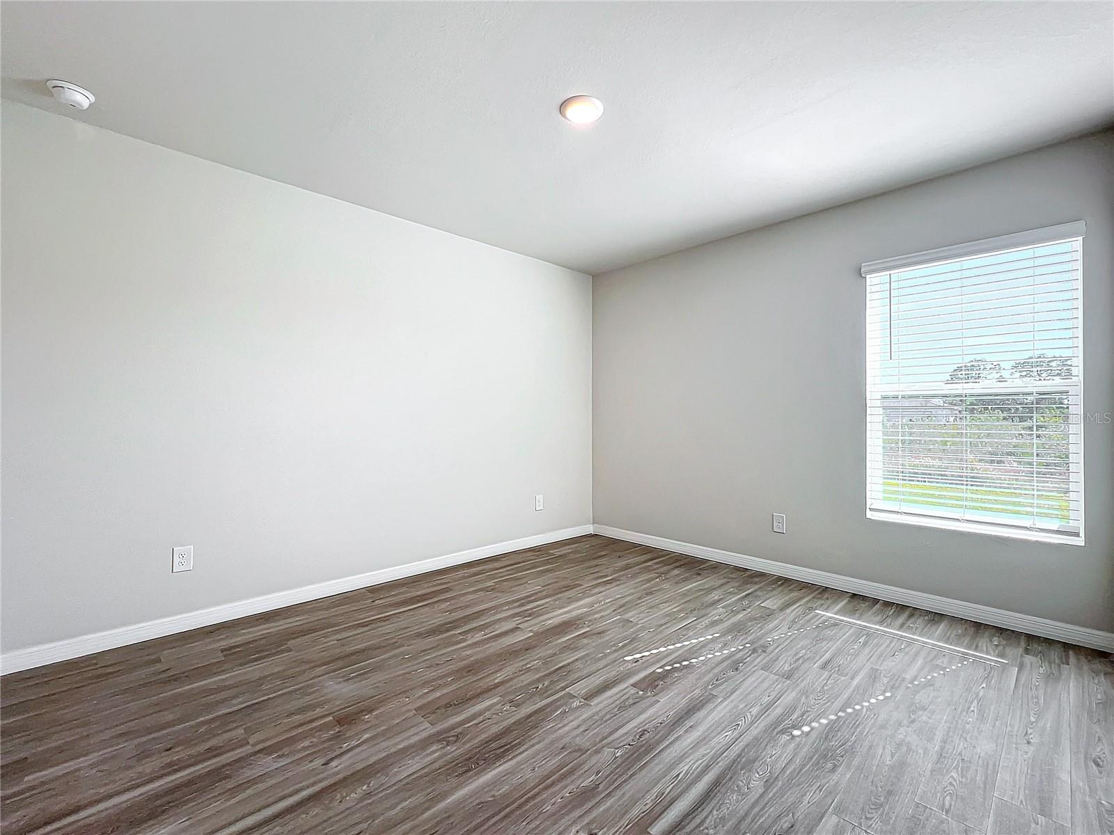 Image 20 of 24 For 3413 20th Street W