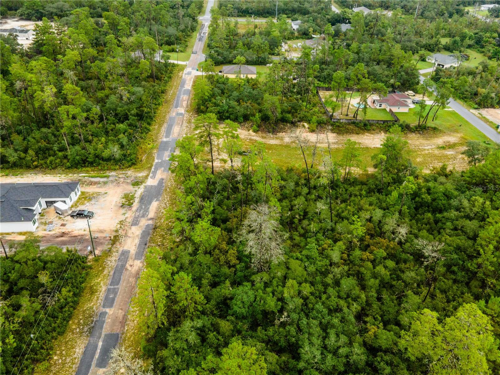 Image 9 of 14 For 8109 Wayside Avenue