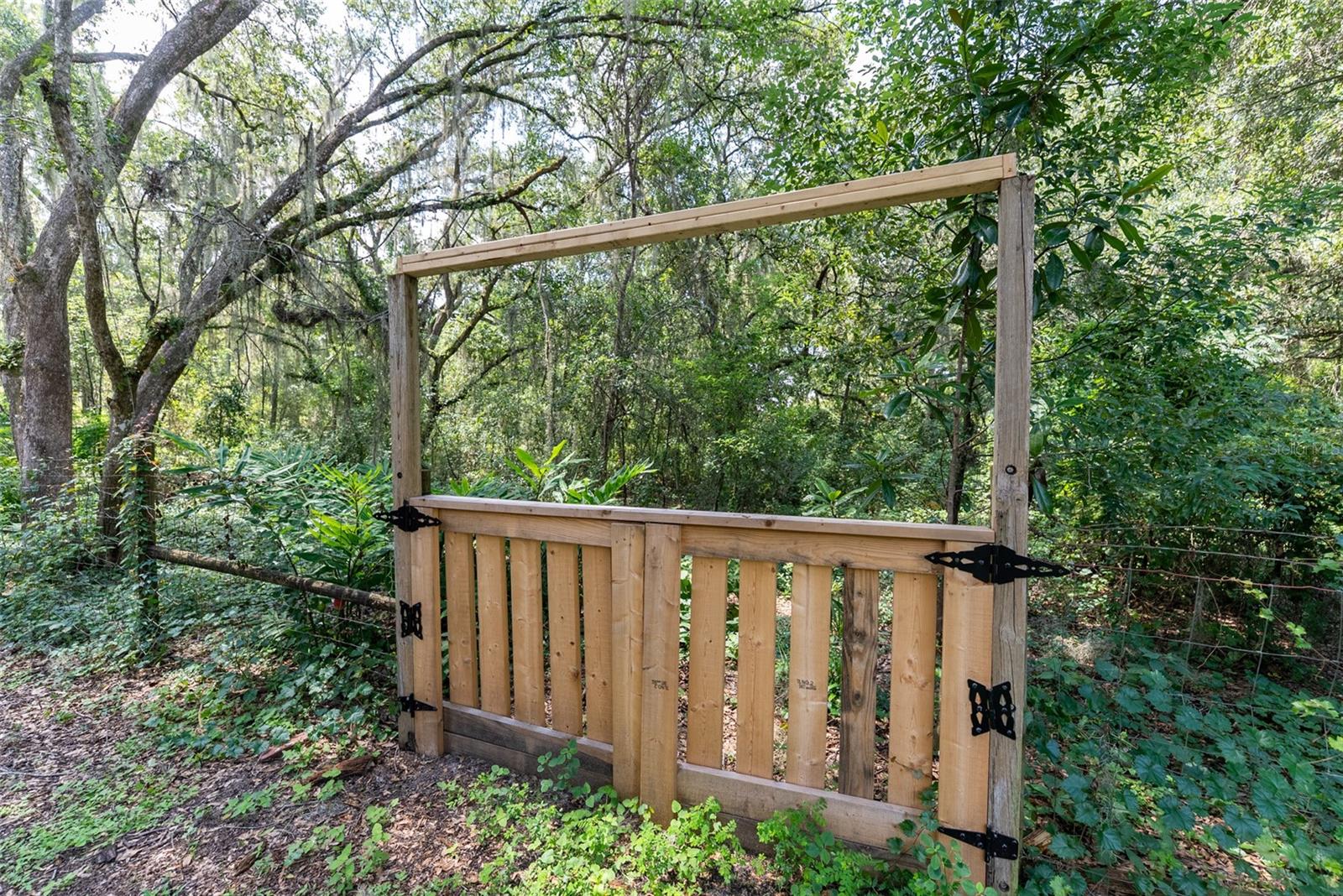 Image 73 of 91 For 14320 95th Avenue
