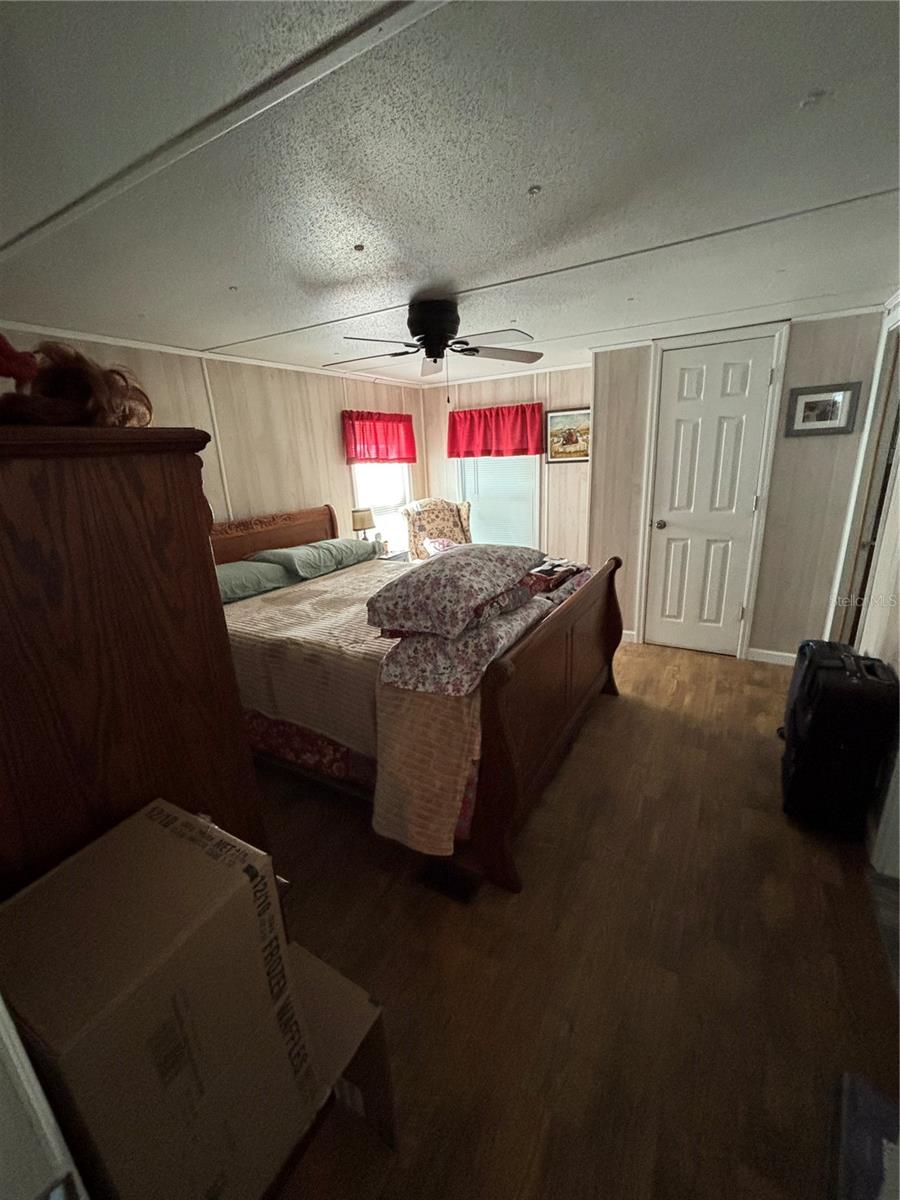 Image 8 of 20 For 570 70th Terrace
