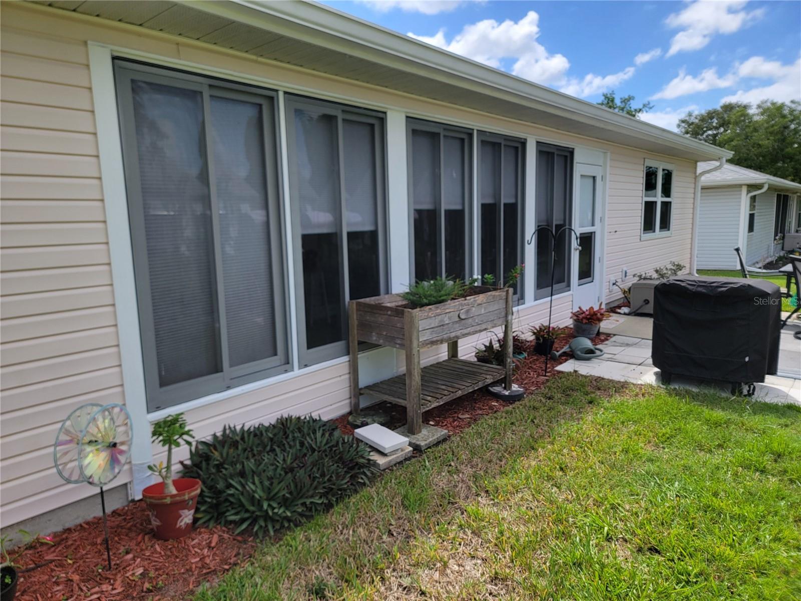 Image 10 of 44 For 8480 61st Terrace Road Sw