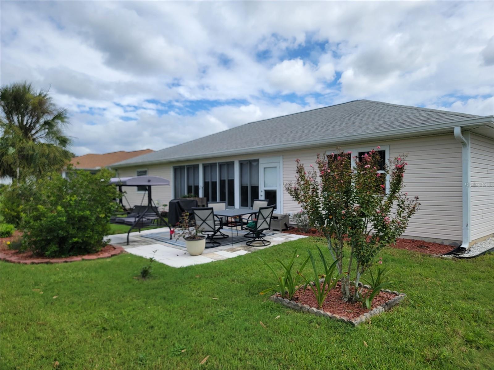 Image 7 of 44 For 8480 61st Terrace Road Sw
