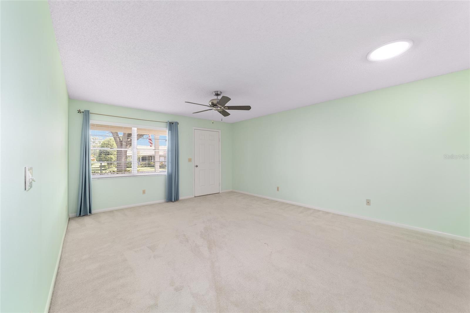Image 13 of 51 For 8530 90th Street C