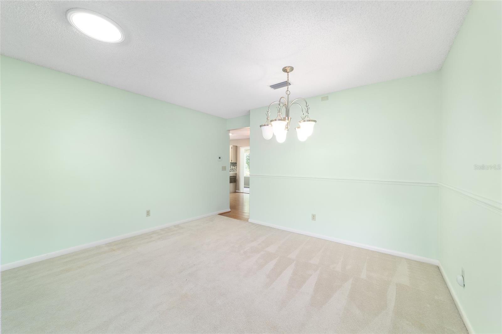 Image 18 of 51 For 8530 90th Street C