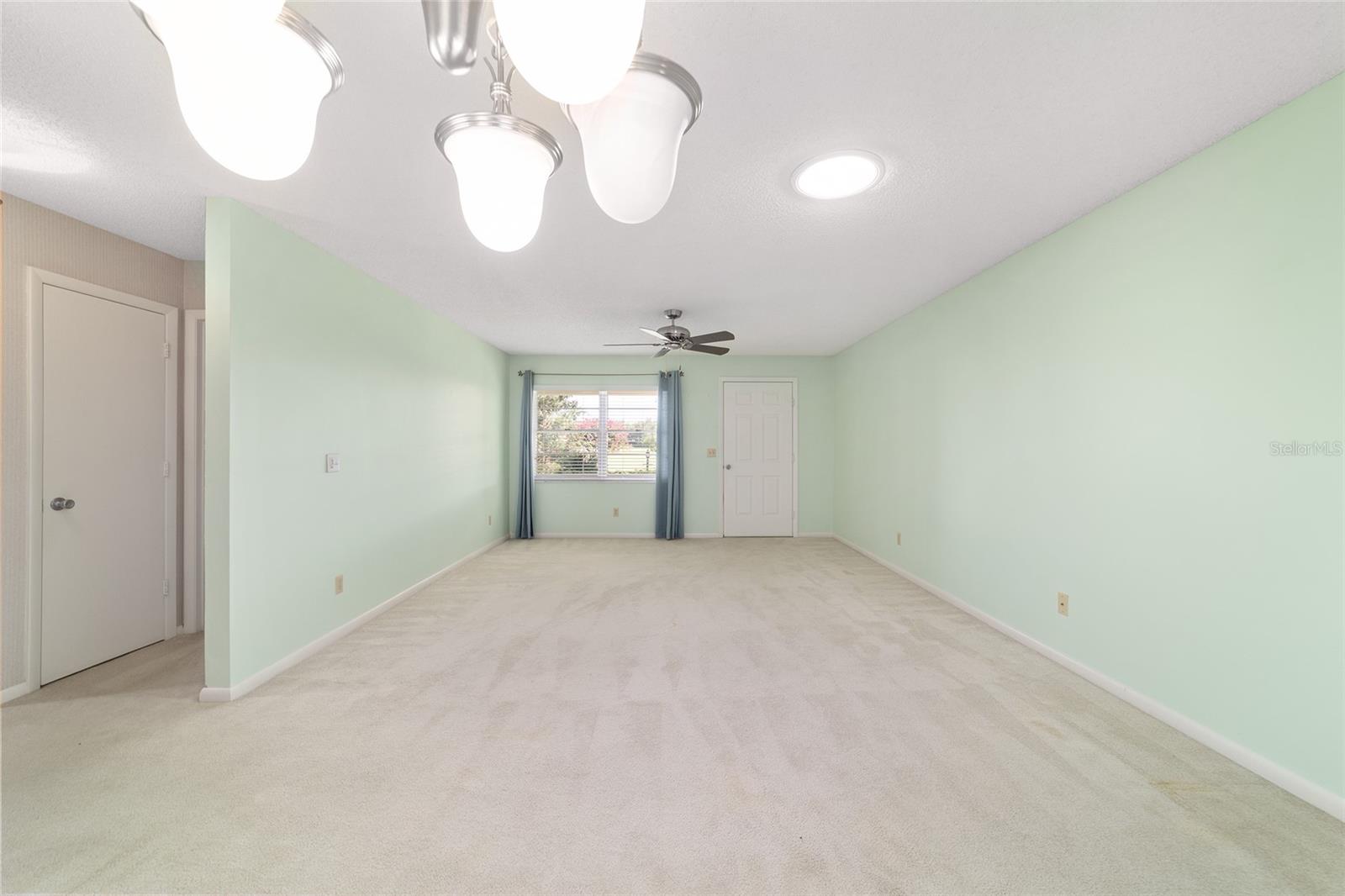 Image 20 of 51 For 8530 90th Street C