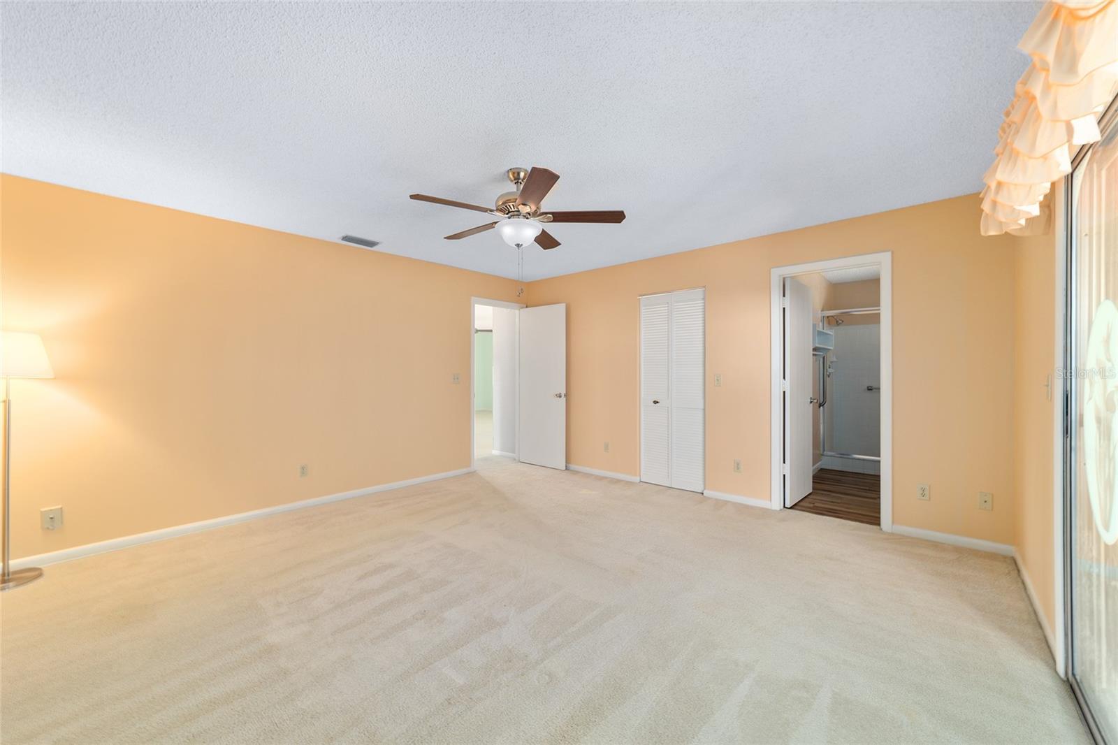 Image 32 of 51 For 8530 90th Street C