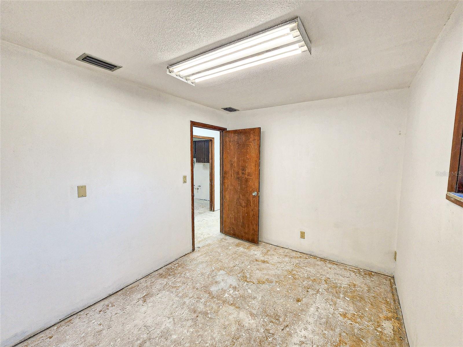 Image 49 of 51 For 11121 53rd Court