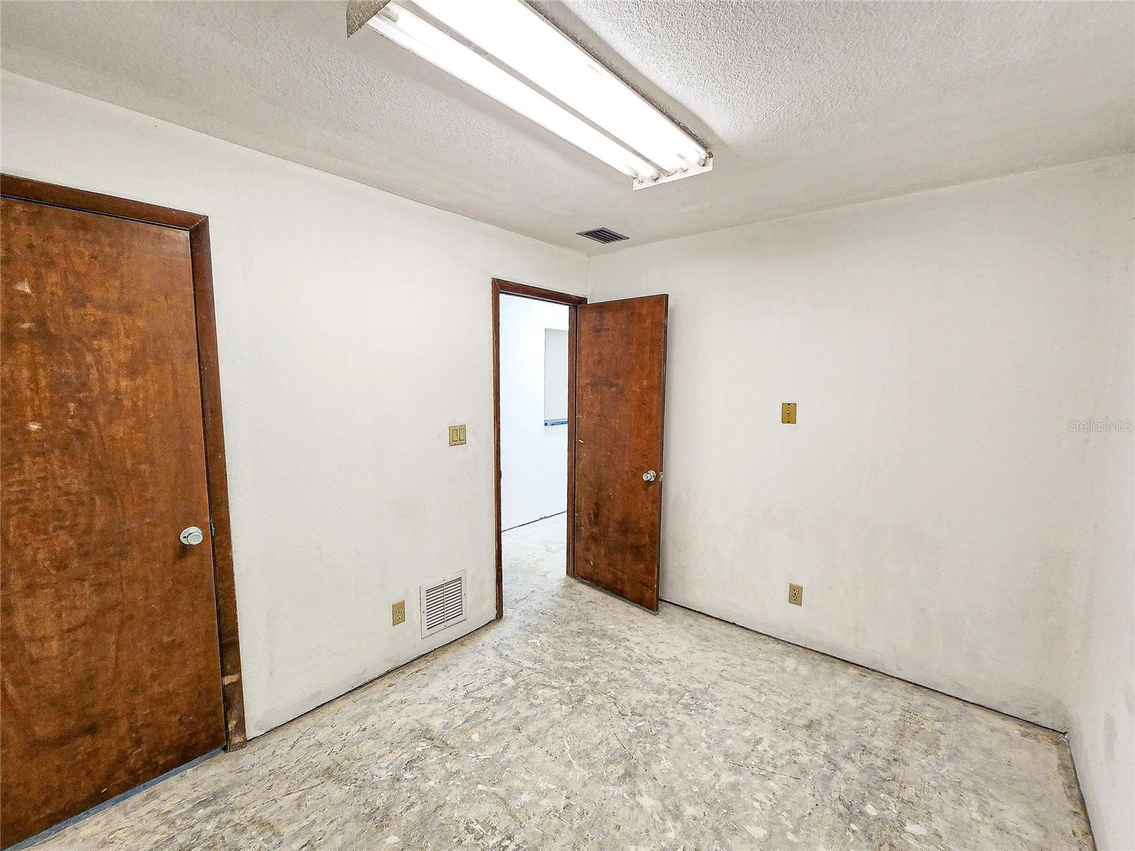 Image 51 of 51 For 11121 53rd Court