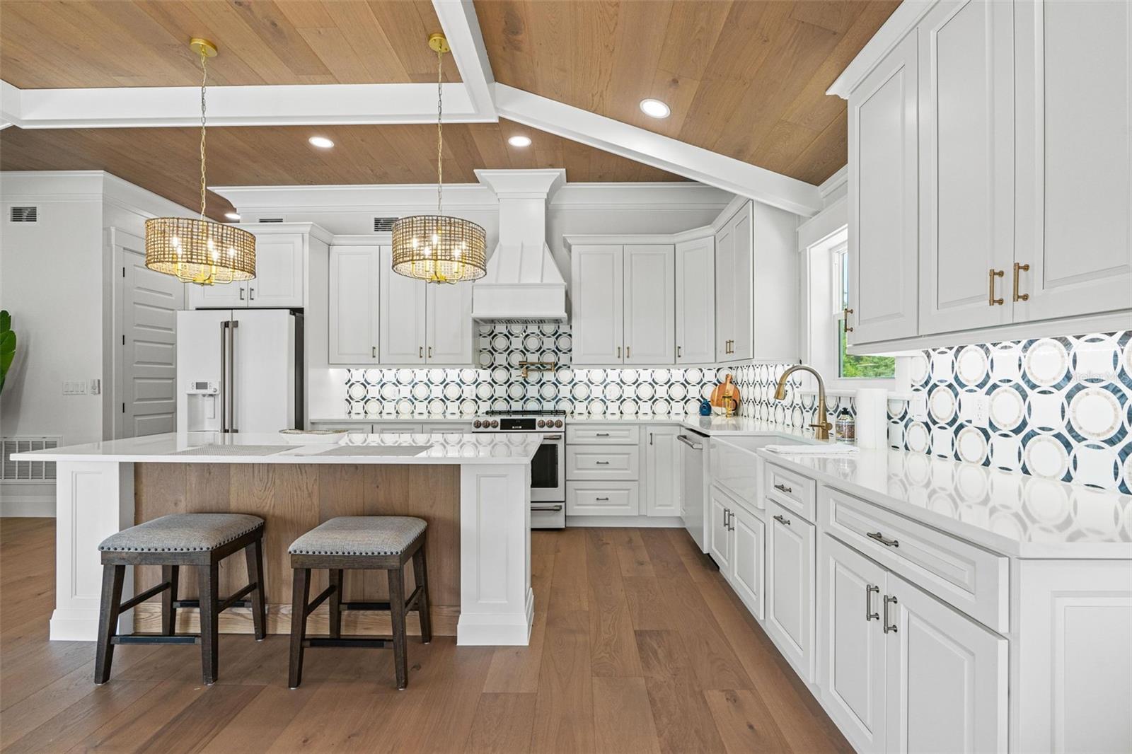 Image 33 of 100 For 202 2nd Avenue