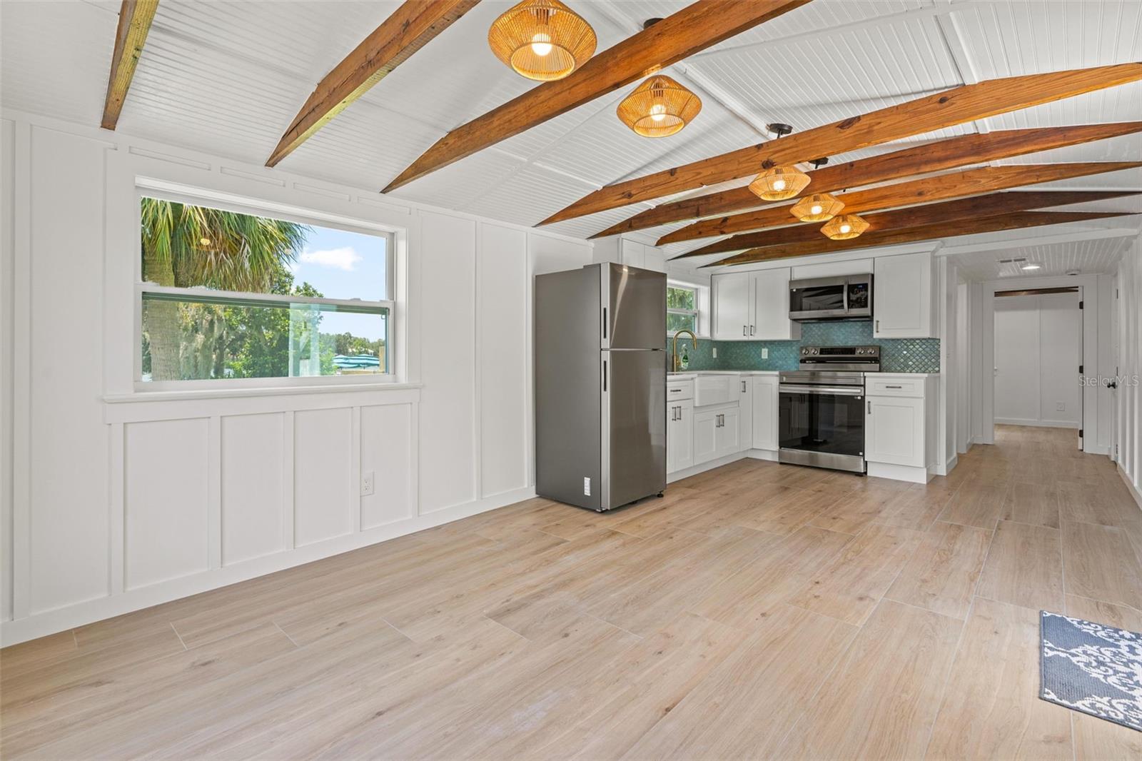 Image 90 of 100 For 202 2nd Avenue