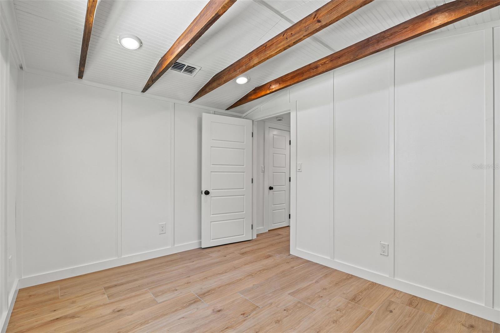 Image 98 of 100 For 202 2nd Avenue