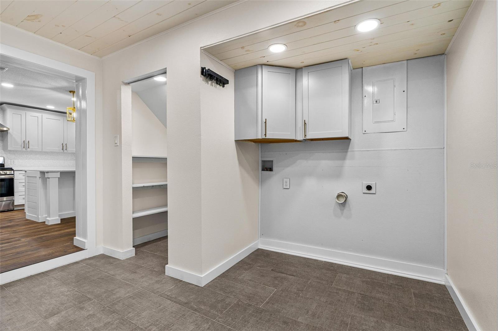 Image 45 of 80 For 1660 19th Street