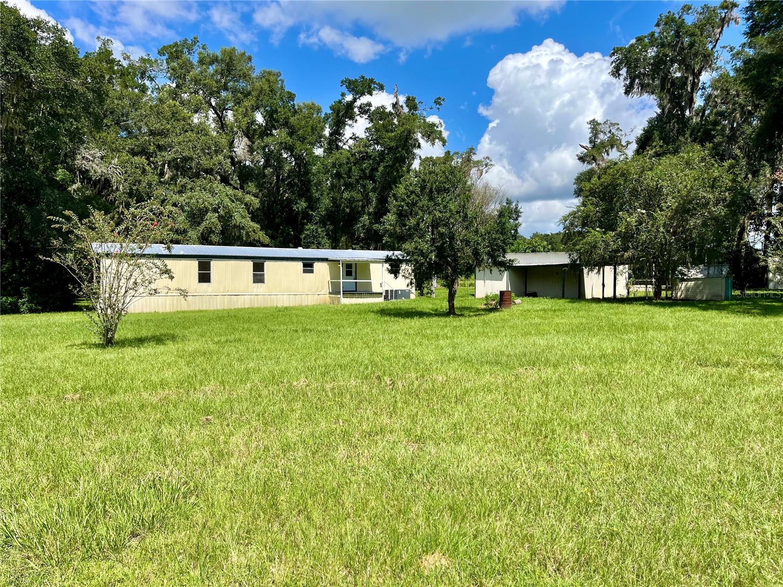 Image 21 of 47 For 8035 33rd Court