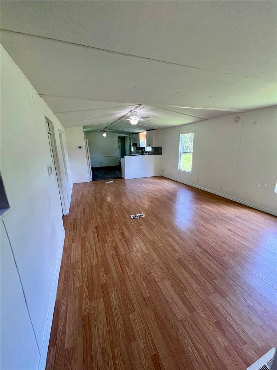 Image 39 of 47 For 8035 33rd Court