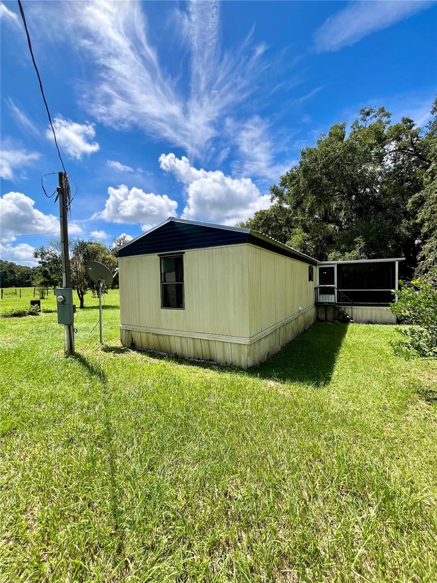 Image 9 of 47 For 8035 33rd Court