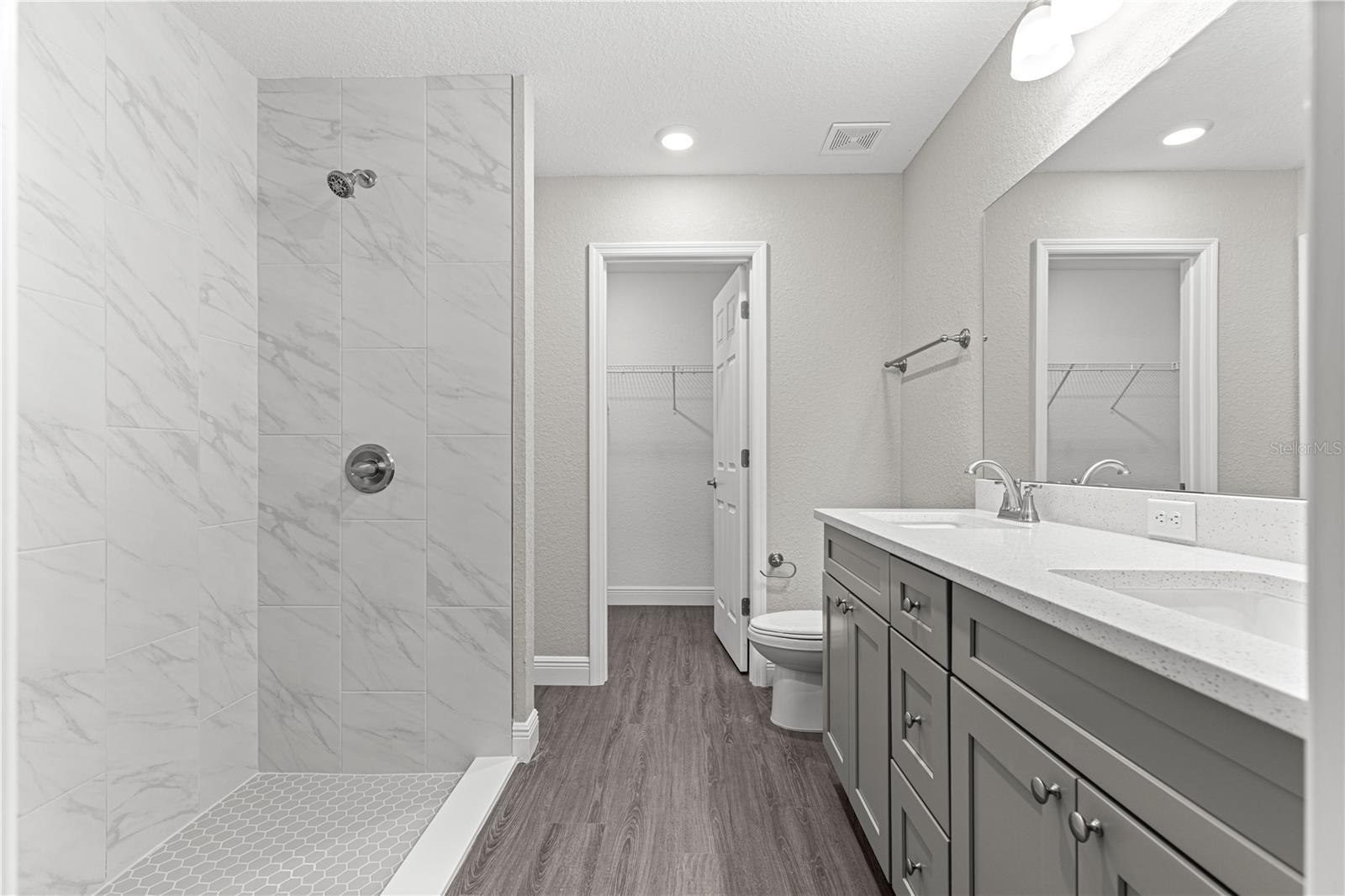 Image 28 of 33 For 14259 33rd Terrace