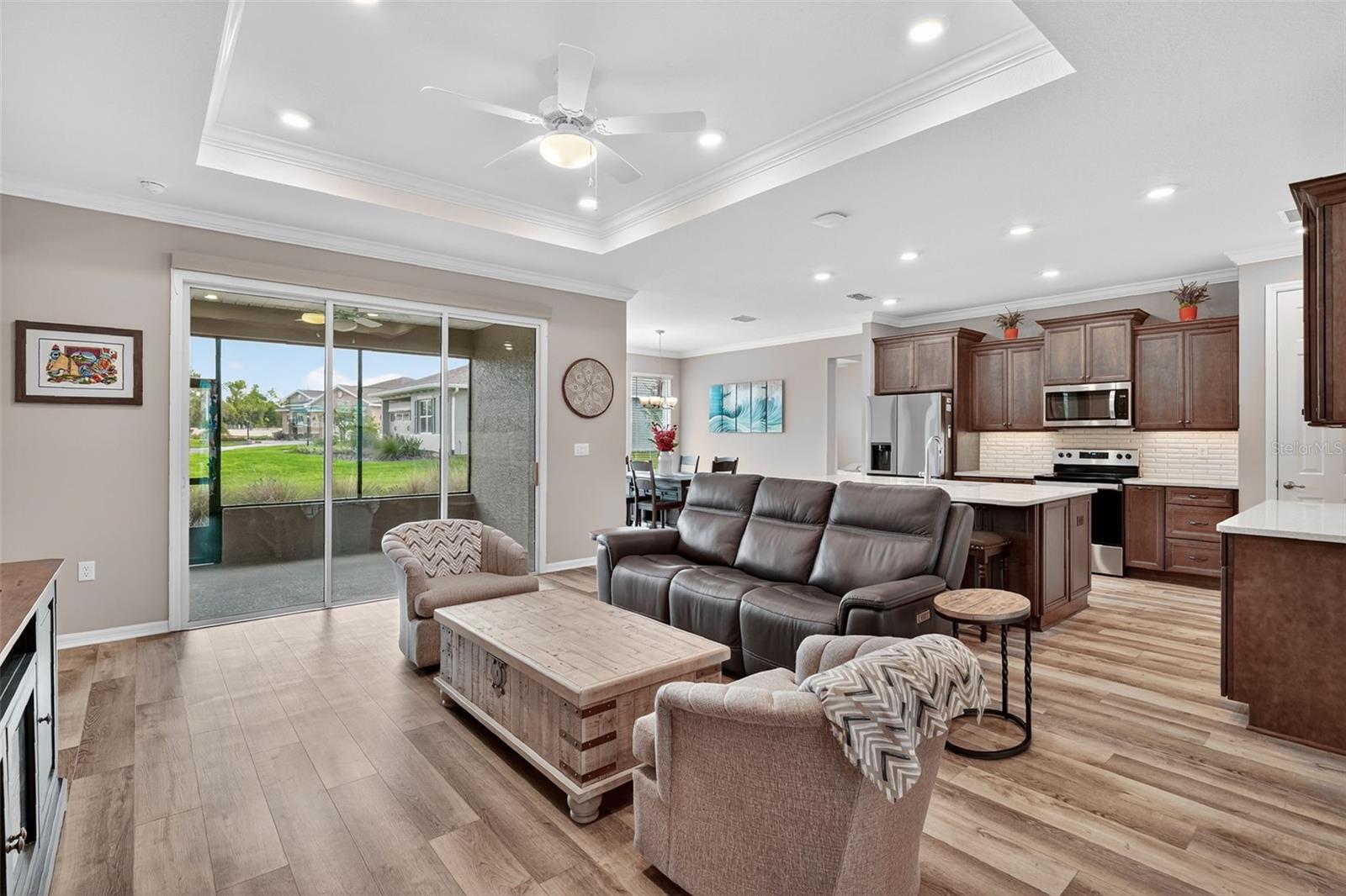Image 4 of 30 For 10535 96th Street