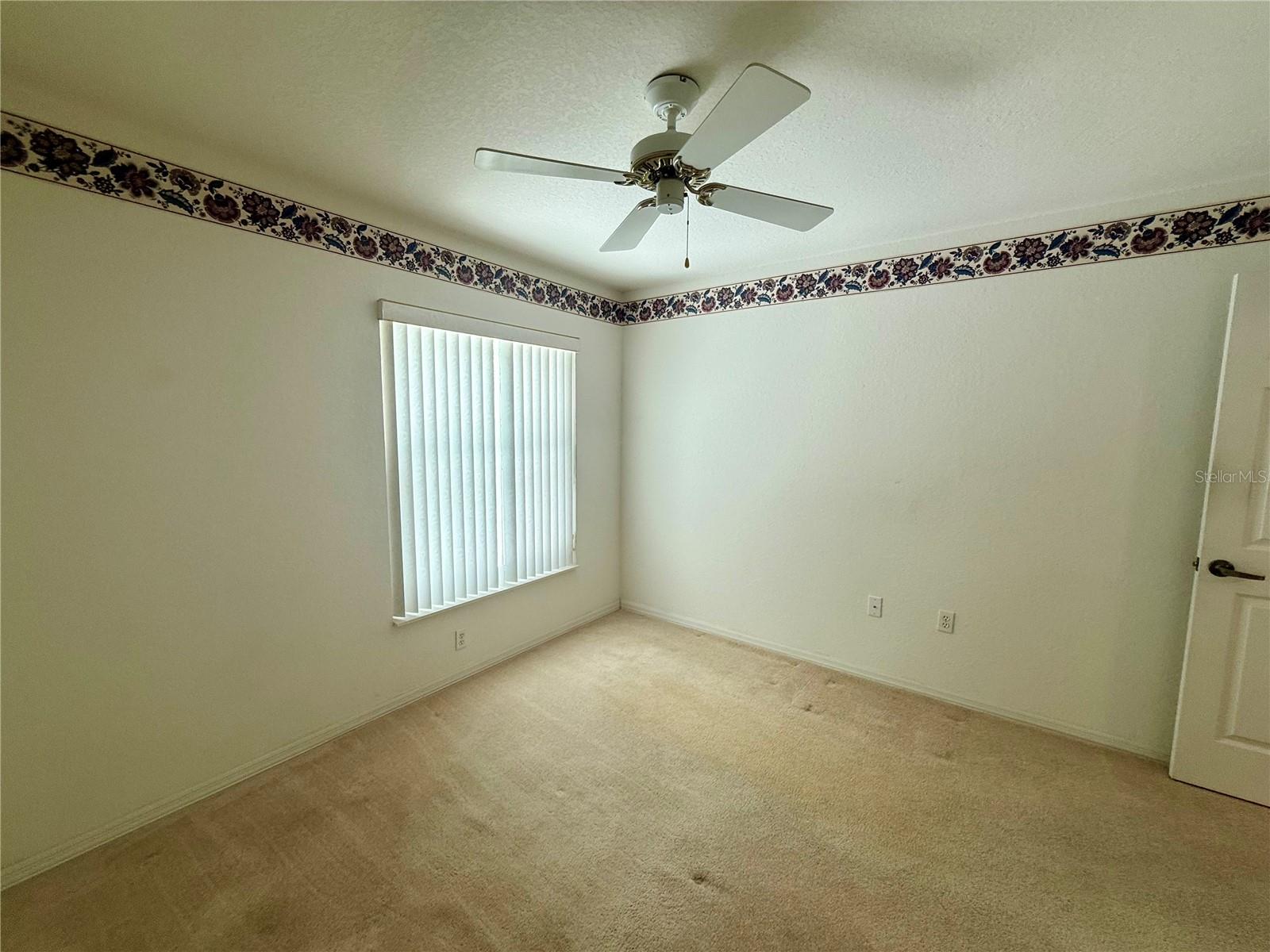 Image 16 of 40 For 11540 74th Court
