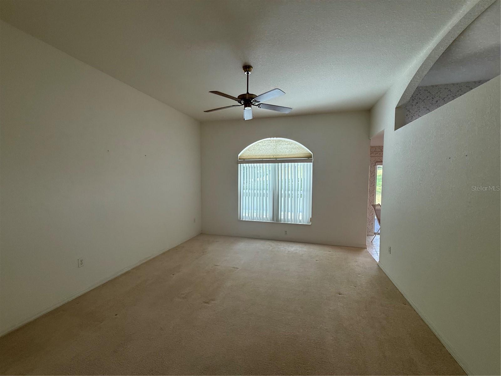 Image 4 of 40 For 11540 74th Court
