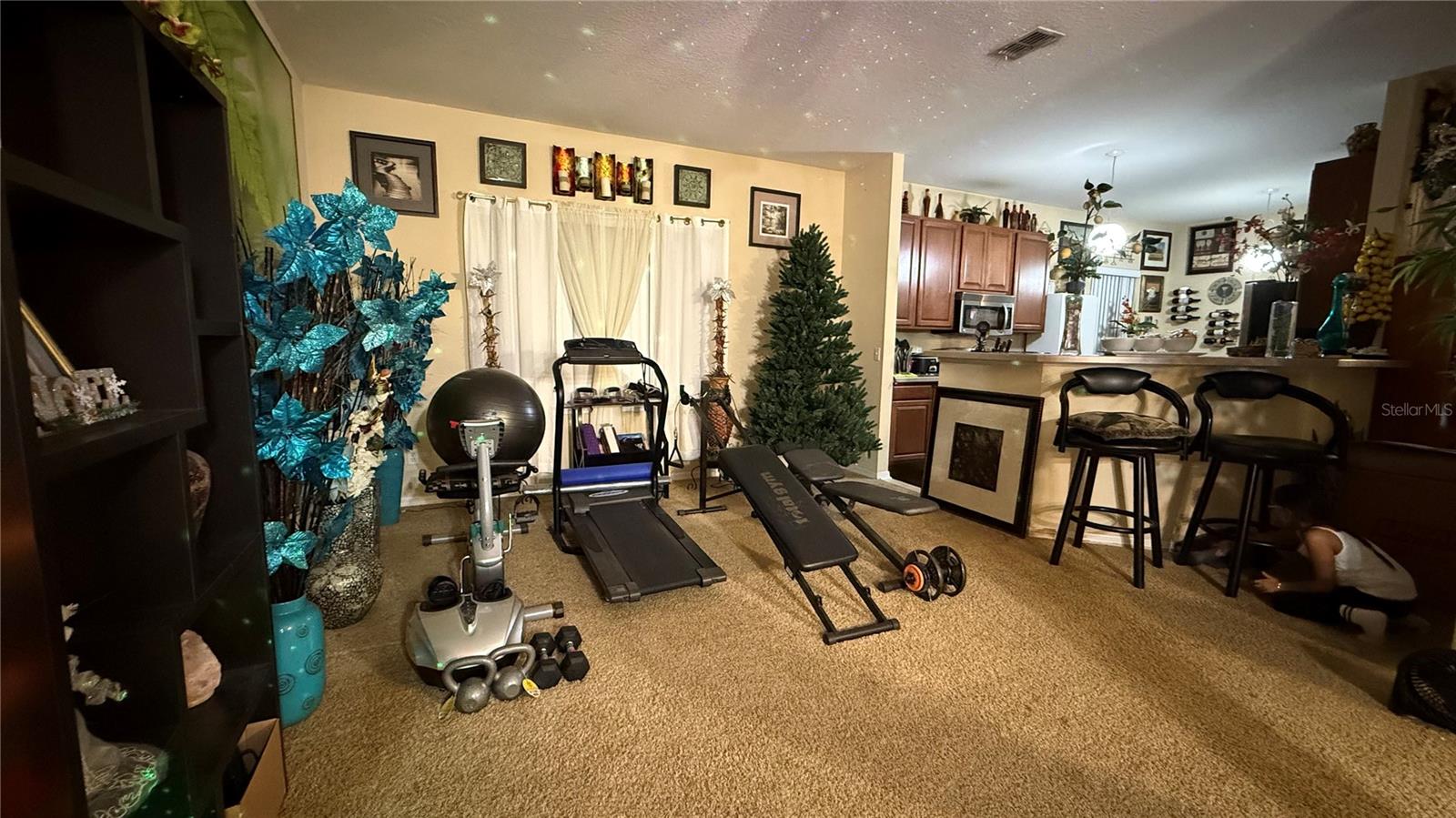 Image 4 of 19 For 2114 Waseca Lane