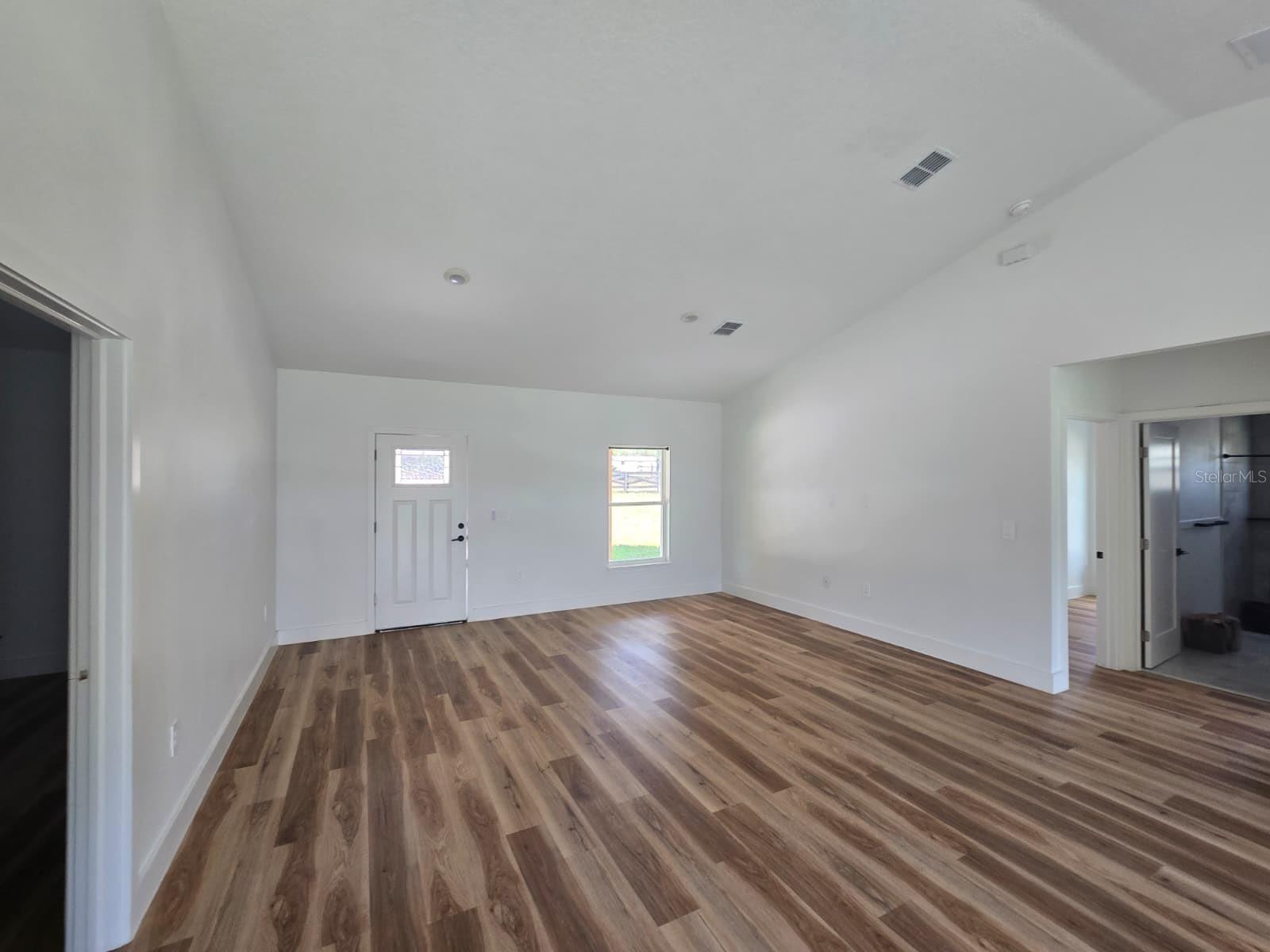 Image 14 of 29 For 11670 55th Lane