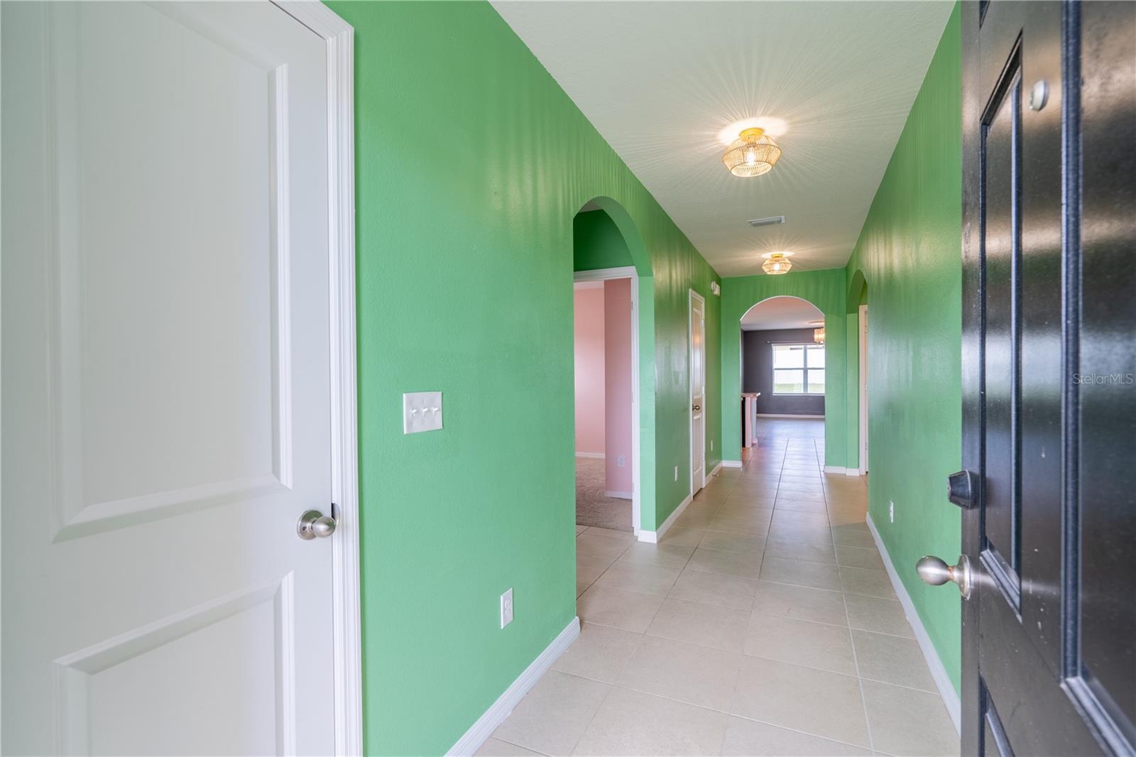Image 4 of 20 For 3048 43rd Road