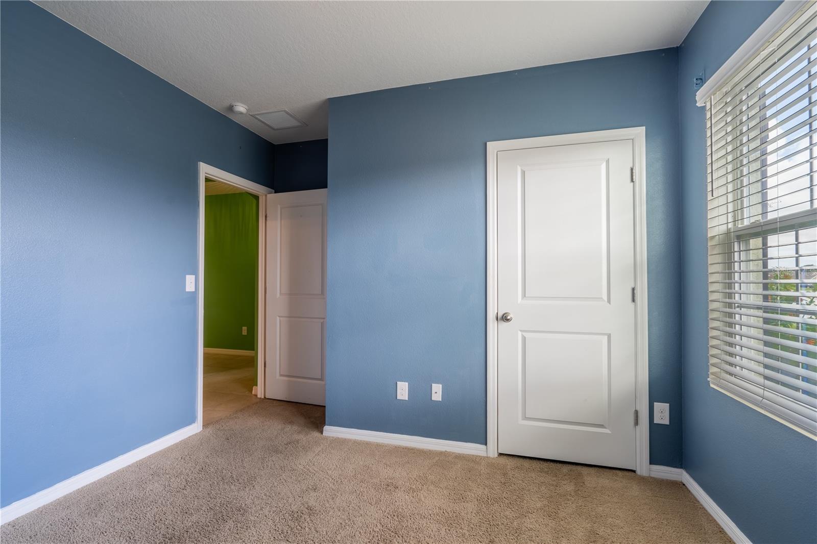 Image 6 of 20 For 3048 43rd Road