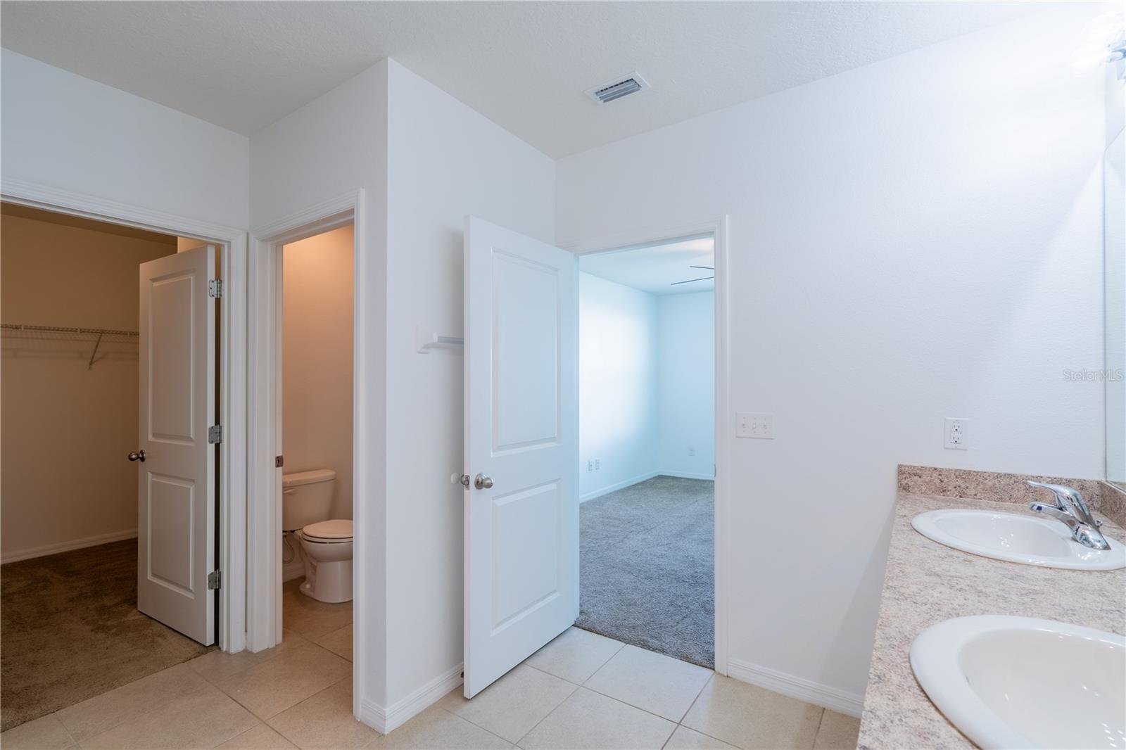 Image 8 of 20 For 3048 43rd Road
