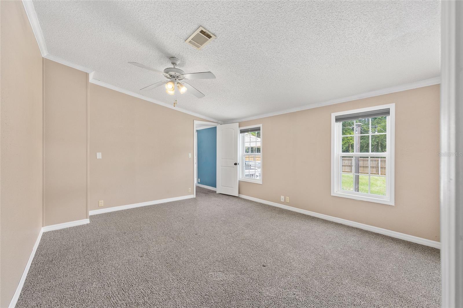 Image 12 of 63 For 825 107th Court