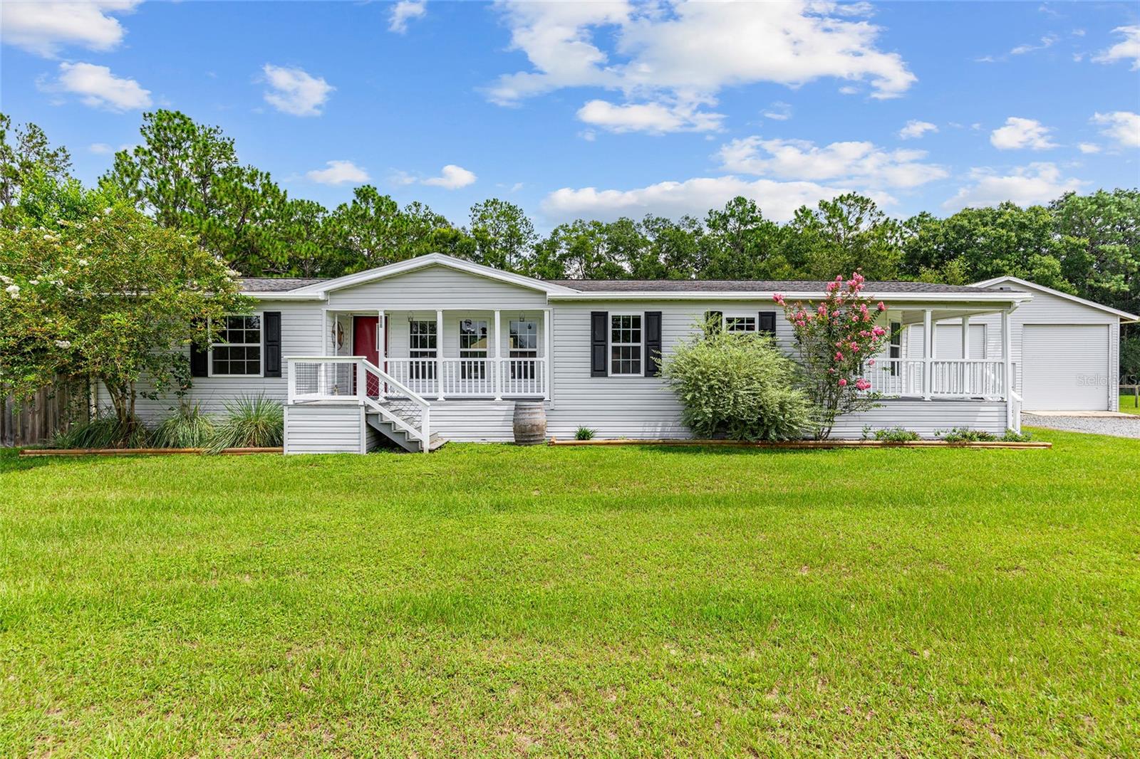 Image 4 of 63 For 825 107th Court