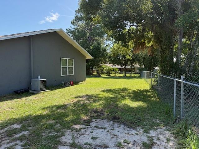 Image 10 of 31 For 477 Water Way