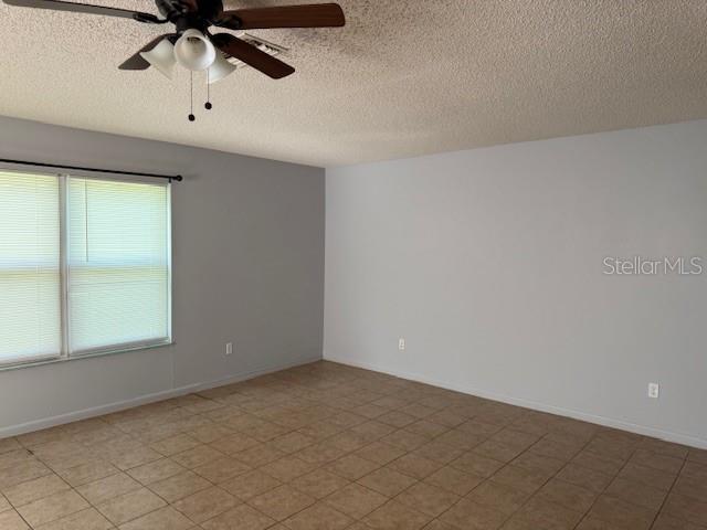 Image 13 of 31 For 477 Water Way