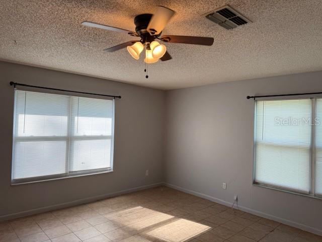 Image 14 of 31 For 477 Water Way