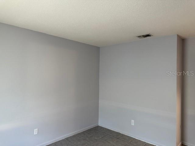 Image 23 of 31 For 477 Water Way