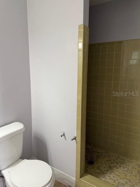 Image 28 of 31 For 477 Water Way