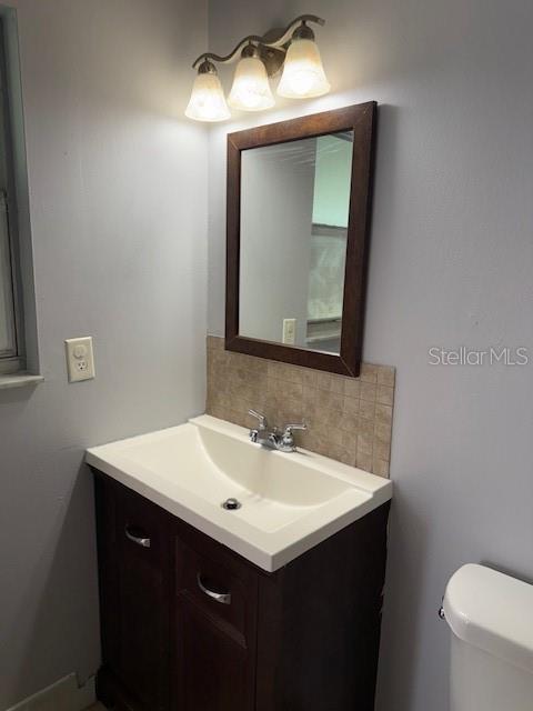 Image 29 of 31 For 477 Water Way