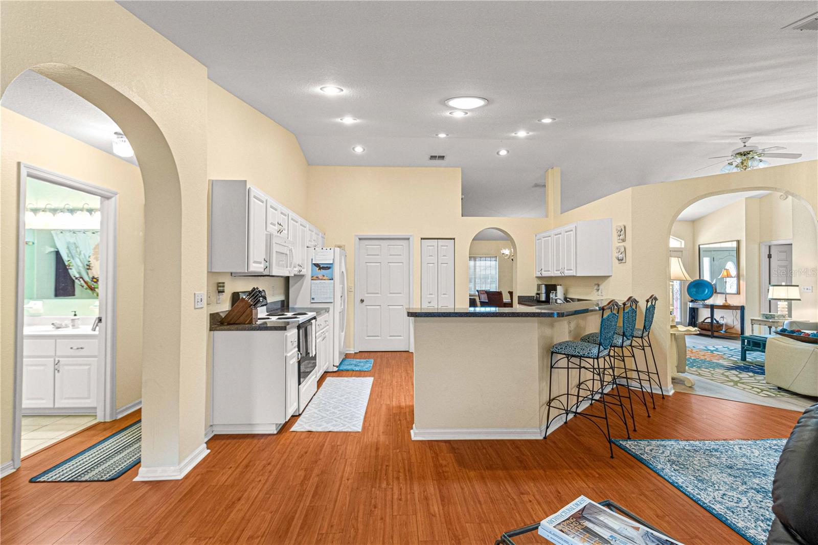 Image 19 of 74 For 13721 87th Terrace