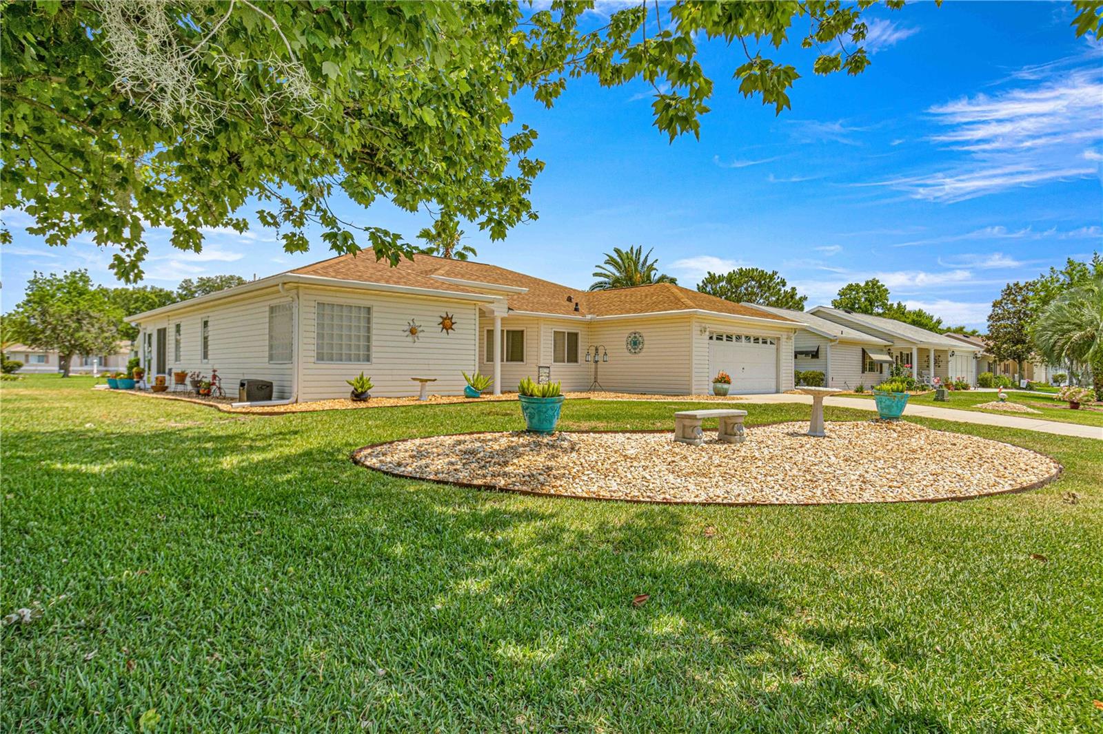 Image 37 of 74 For 13721 87th Terrace