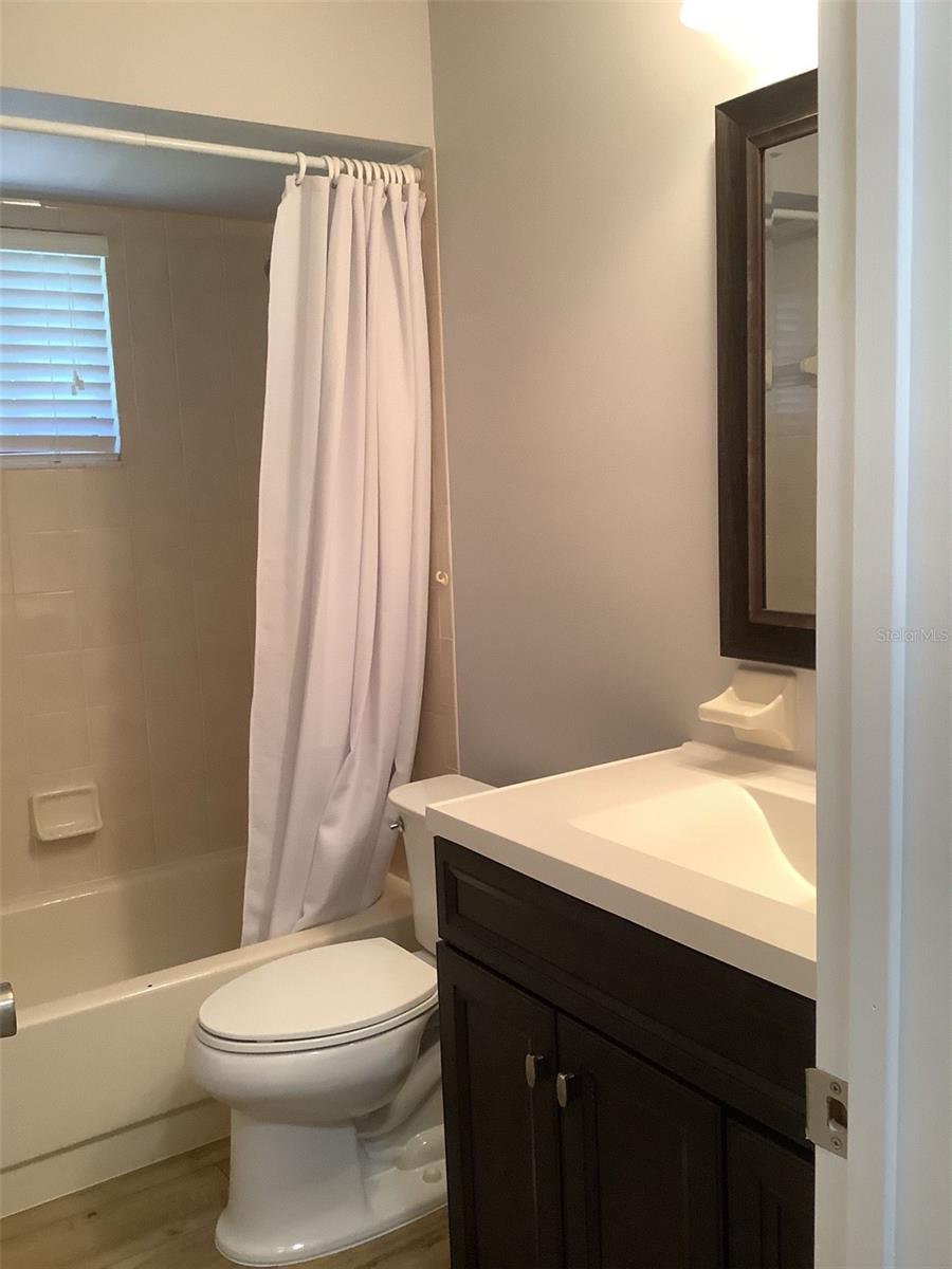Image 18 of 25 For 8277 106th Street