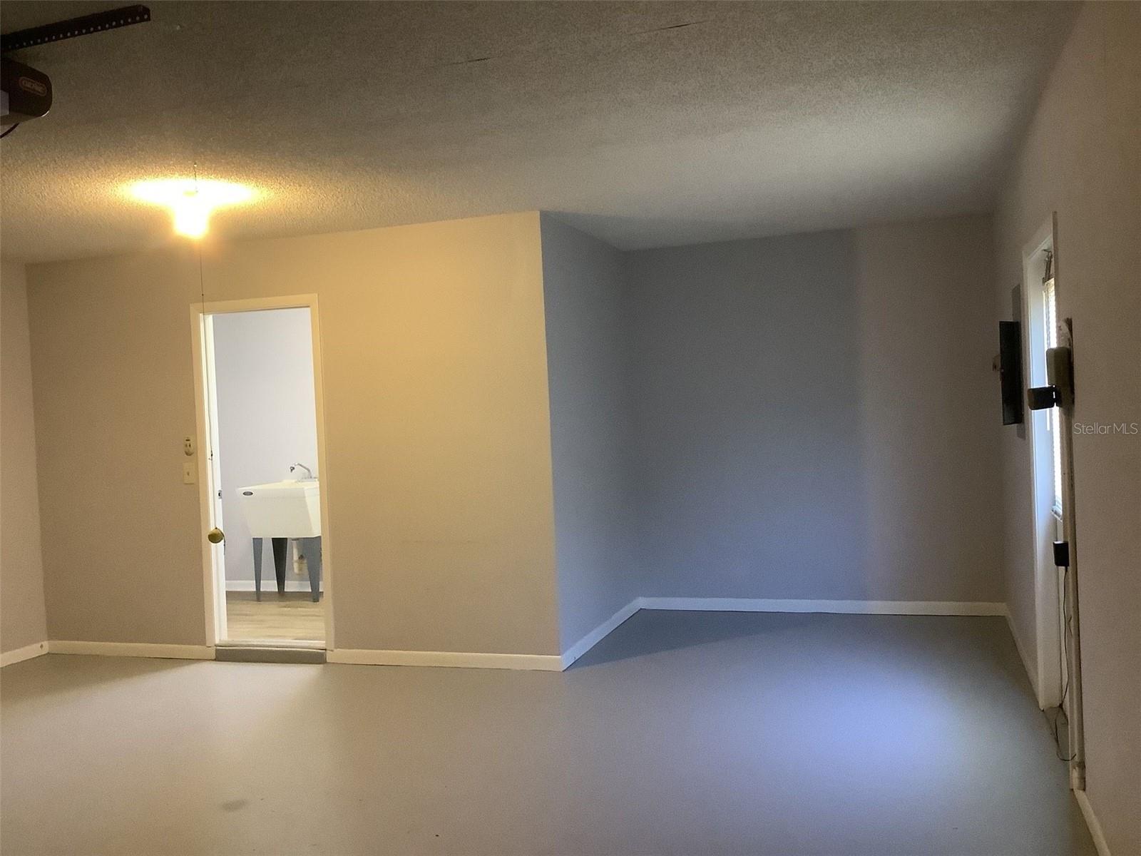 Image 22 of 25 For 8277 106th Street