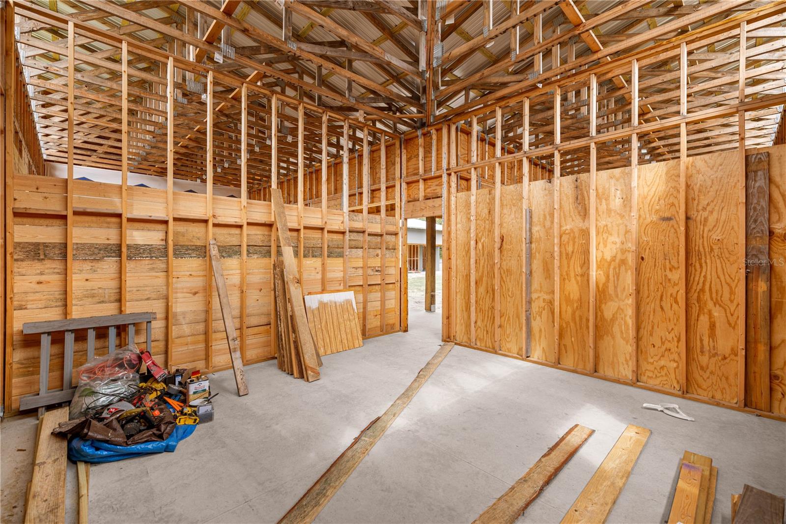 Image 20 of 50 For 8106 19th Lane