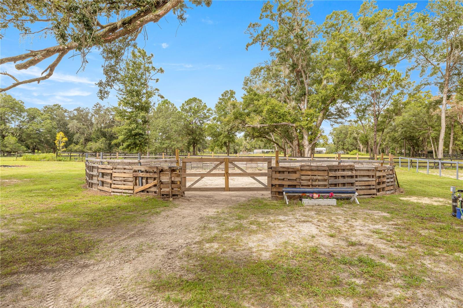 Image 36 of 50 For 8106 19th Lane