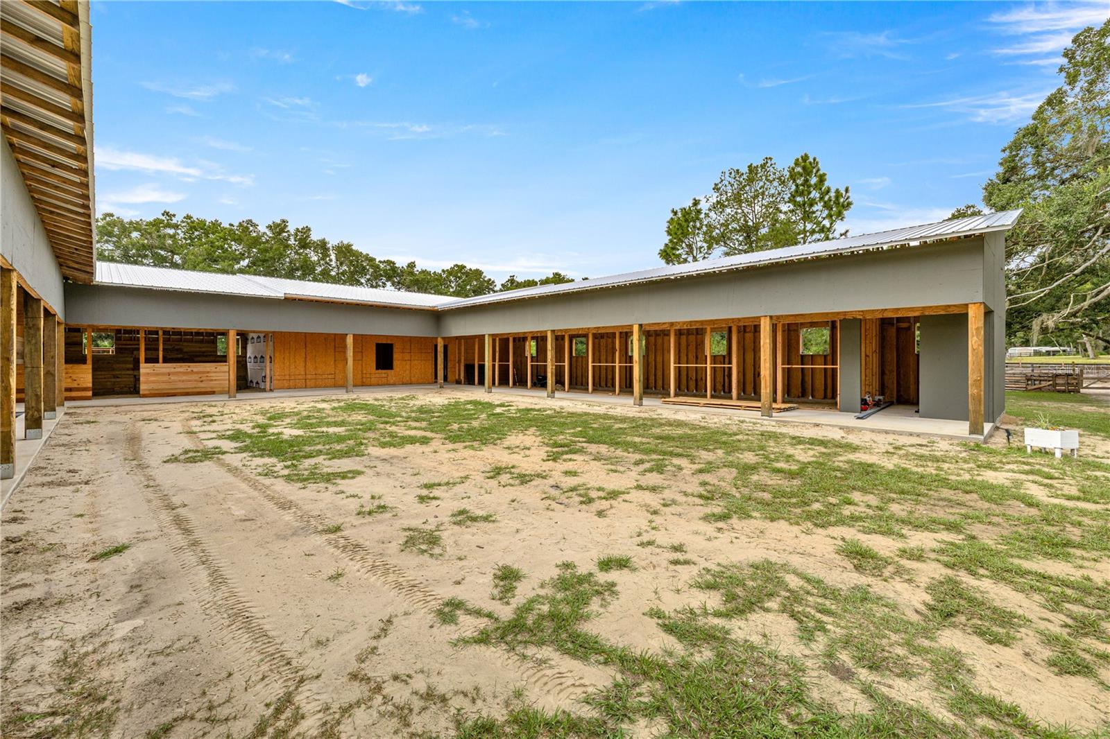 Image 9 of 50 For 8106 19th Lane